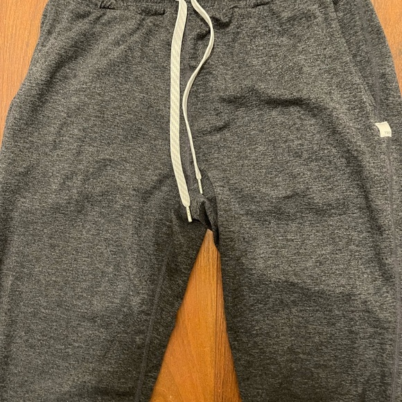 Vuori joggers - Picture 2 of 4